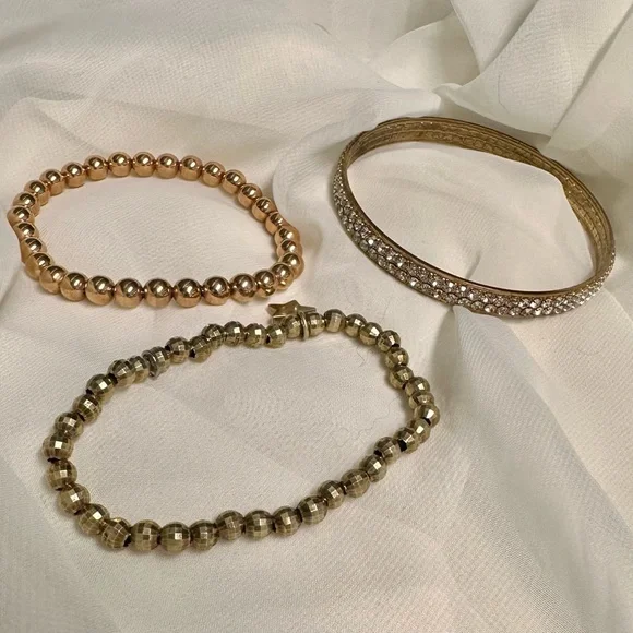 Set of 3 Gold Bracelets - Picture 4 of 4